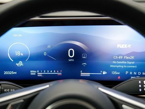 Used 2025 Buick Envision Sport Touring image 32