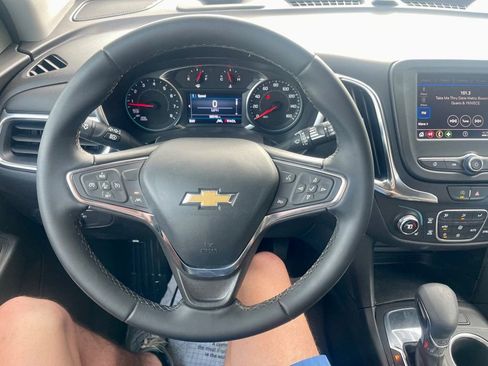 Used 2024 Chevrolet Equinox LT image 11