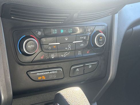 Used 2018 Ford Escape SE w/ SE Sync 3 Package image 23