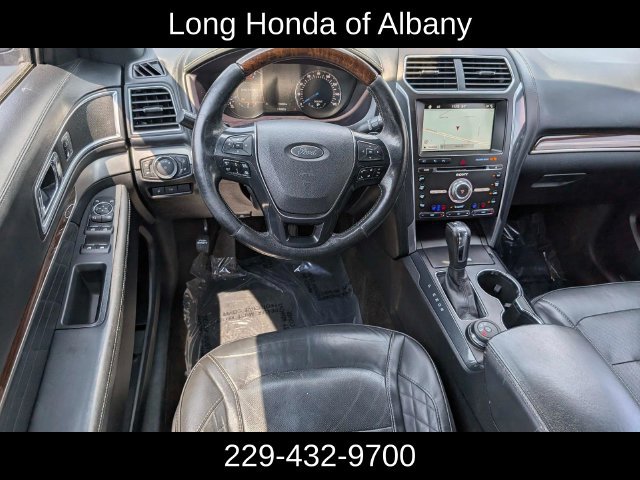 Used 2017 Ford Explorer Platinum AWD/4WD image 19