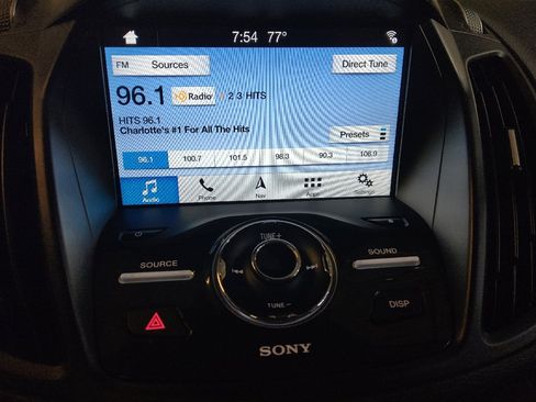 Used 2018 Ford Escape Titanium AWD/4WD image 25