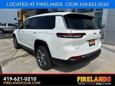 New 2026 Jeep Grand Cherokee L Limited AWD/4WD image 4