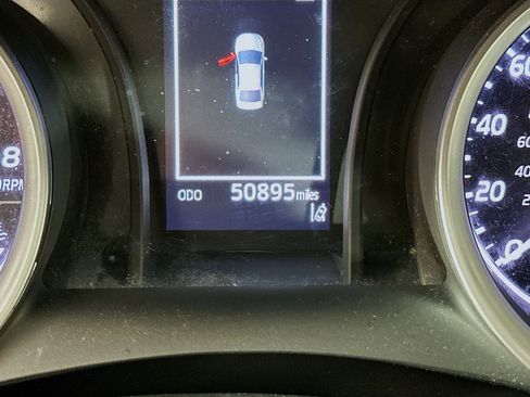 Used 2024 Toyota Camry LE FWD image 17