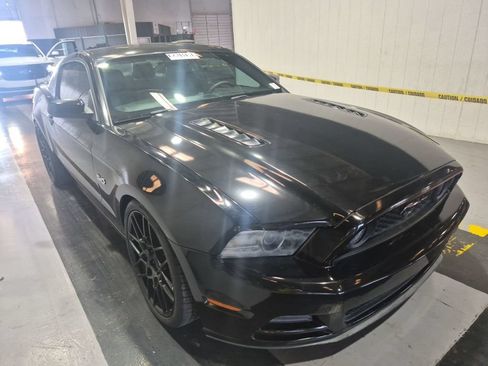 Used 2014 Ford Mustang GT Premium RWD image 1