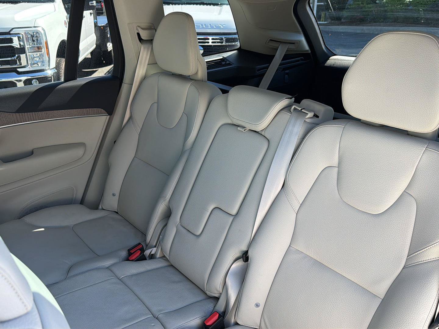Used 2023 Volvo XC90 B6 Plus w/ Protection Package Premier AWD/4WD image 32