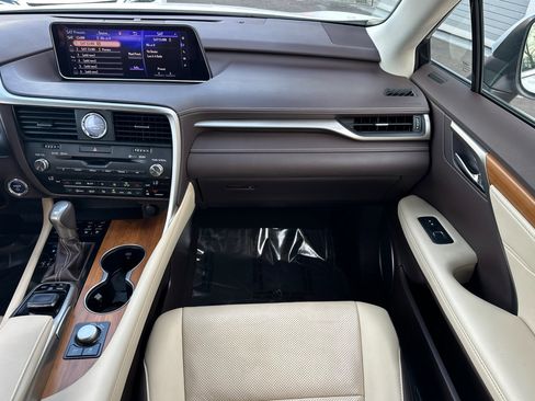 Used 2016 Lexus RX 450h AWD image 29