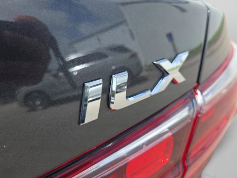 Used 2016 Acura ILX FWD image 38