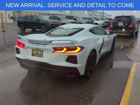 Used 2023 Chevrolet Corvette Stingray w/ Z51 Performance Package image 8