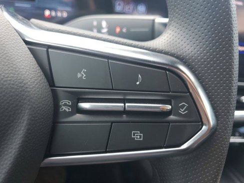 New 2026 Chevrolet Equinox EV LT image 20