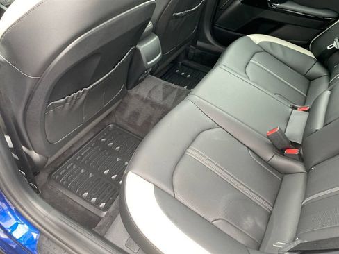 Used 2025 Kia K5 GT-Line w/ GT-Line Premium Package AWD/4WD image 18