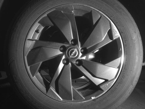 Used 2025 Nissan Rogue SV image 11