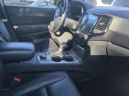 Used 2019 Jeep Grand Cherokee High Altitude AWD/4WD image 8