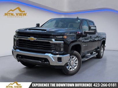 Used 2024 Chevrolet Silverado 2500 LT
