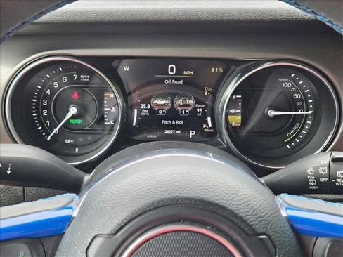 Used 2023 Jeep Wrangler Unlimited Rubicon 4xe w/ Cold Weather Group AWD/4WD image 10