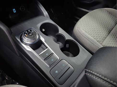 Used 2020 Ford Escape SE image 20