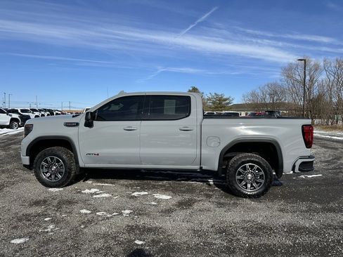 Used 2025 GMC Sierra 1500 AT4 w/ AT4 Preferred Package image 16