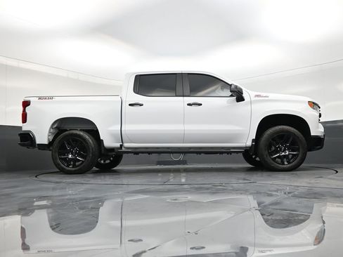 Used 2025 Chevrolet Silverado 1500 LT Trail Boss AWD/4WD image 26