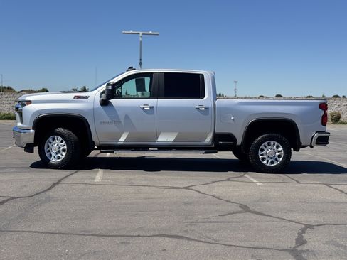 Certified 2021 Chevrolet Silverado 3500 LT w/ All Star Edition AWD/4WD image 4