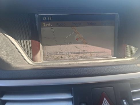 Used 2011 Mercedes-Benz E 350 4MATIC Sedan image 24