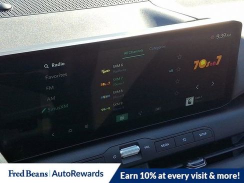 New 2025 Kia K4 LXS image 11