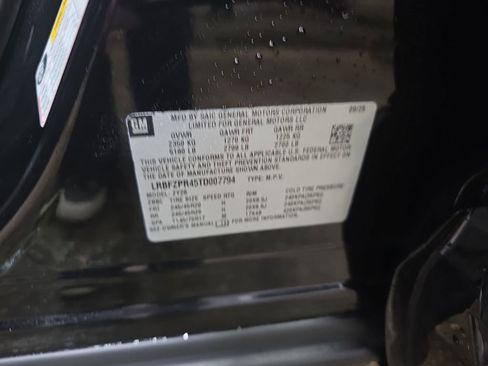 New 2026 Buick Envision Sport Touring image 37