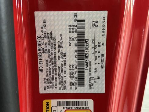 Used 2026 Ford Mustang Premium RWD image 28