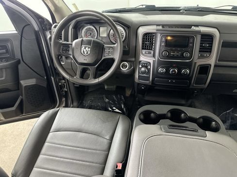 Used 2020 RAM 1500 Tradesman RWD image 18