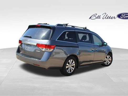 Used 2016 Honda Odyssey SE image 5
