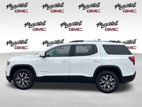 Used 2023 GMC Acadia SLE w/ Driver Convenience Package image 9