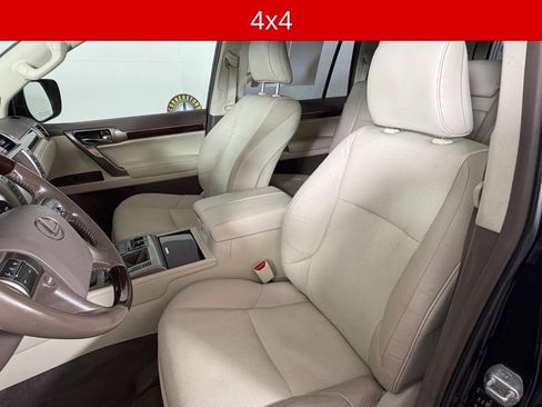 Used 2019 Lexus GX 460 Premium w/ Premium Package AWD/4WD image 11