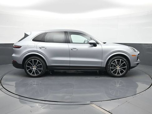 Certified 2020 Porsche Cayenne S AWD/4WD image 24