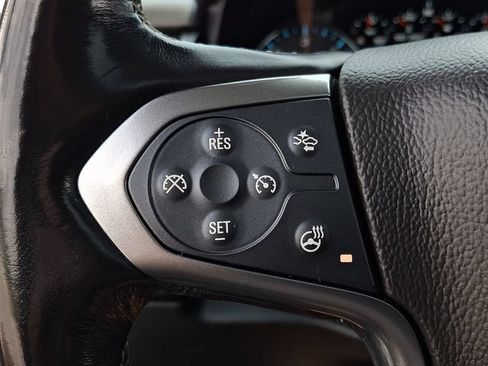Certified 2019 Chevrolet Suburban Premier AWD/4WD image 23