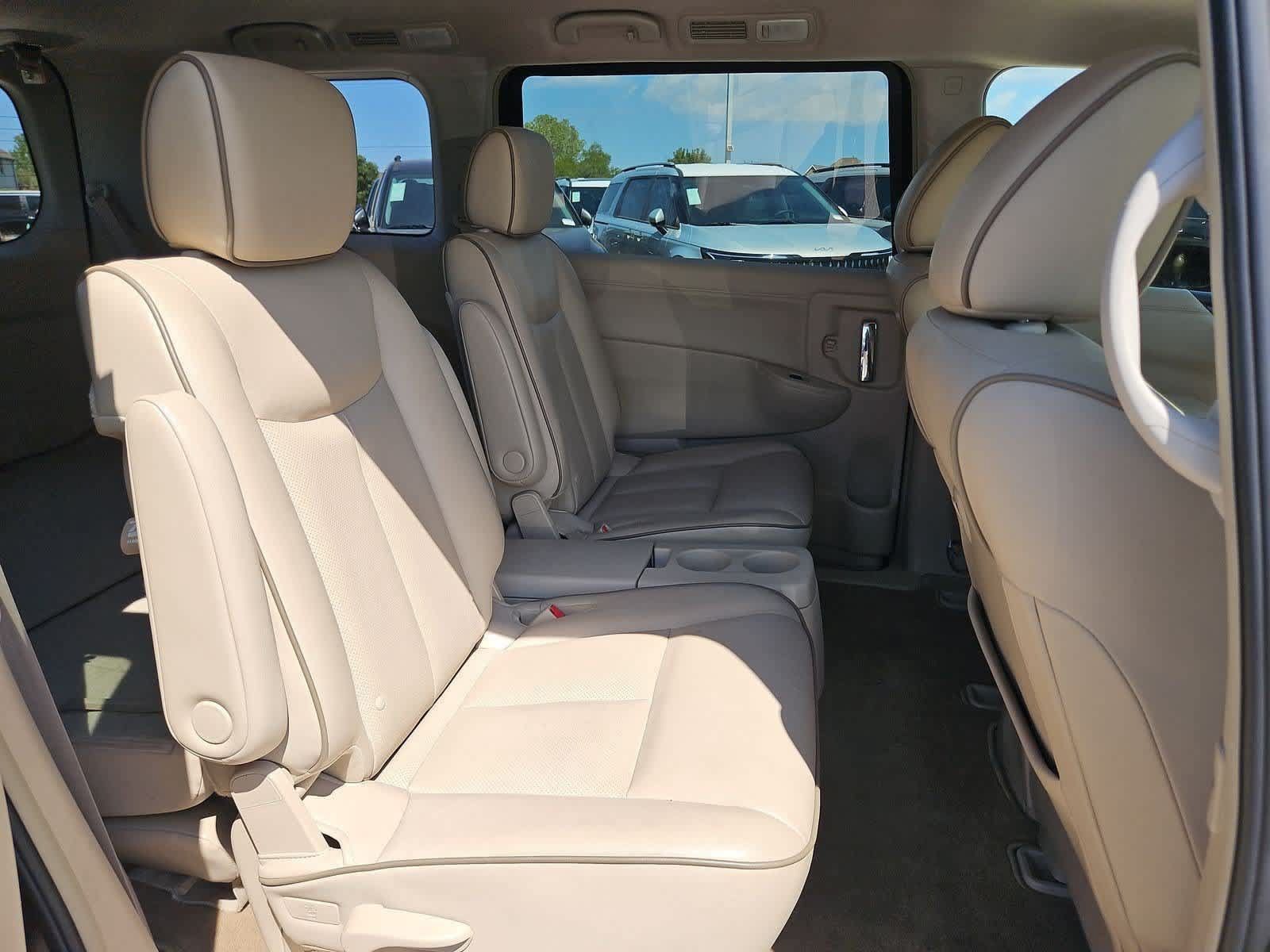 Used 2014 Nissan Quest SV w/ Leather Package FWD image 19
