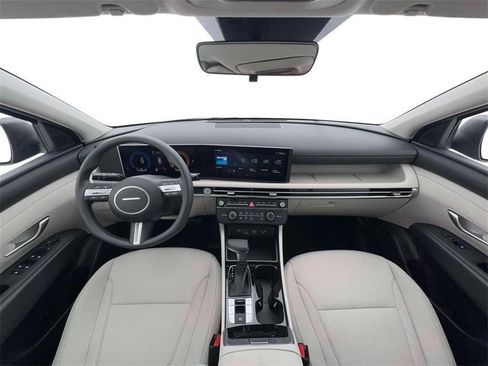 New 2026 Hyundai Tucson SE AWD/4WD image 13