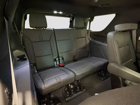 Used 2025 Chevrolet Tahoe RST w/ RST Capability Package AWD/4WD image 24