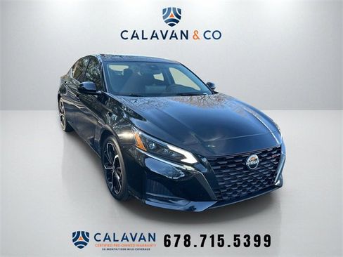 Used 2023 Nissan Altima 2.5 SR w/ SR Premium Package image 1