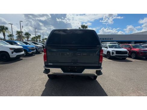 Used 2025 Chevrolet Silverado 2500 LTZ w/ LTZ Premium Package AWD/4WD image 3