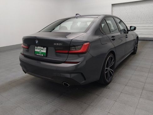 Used 2019 BMW 330i Sedan w/ M Sport Package RWD image 9