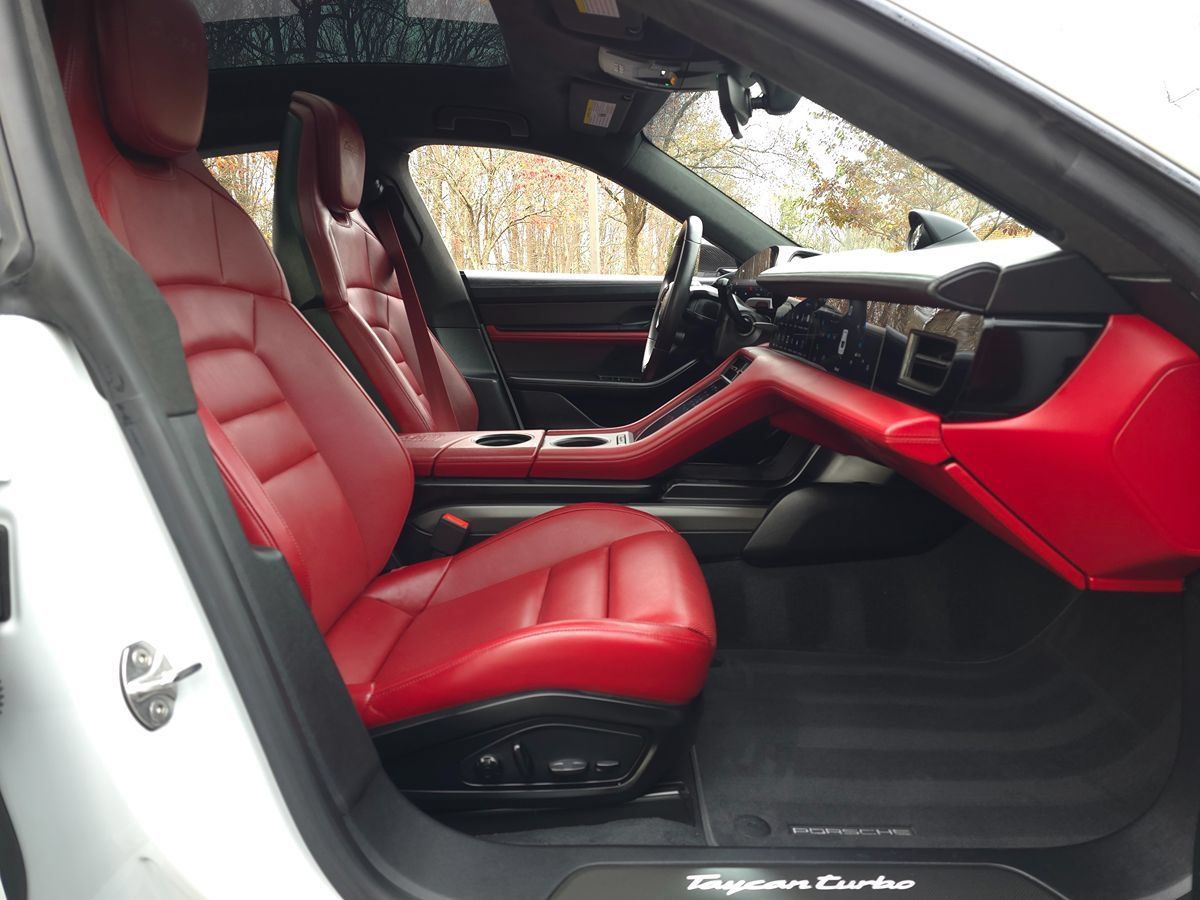Used 2020 Porsche Taycan Turbo AWD/4WD image 22