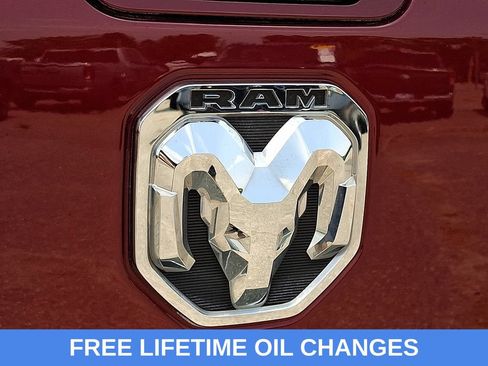 Used 2022 RAM 1500 Big Horn AWD/4WD image 32