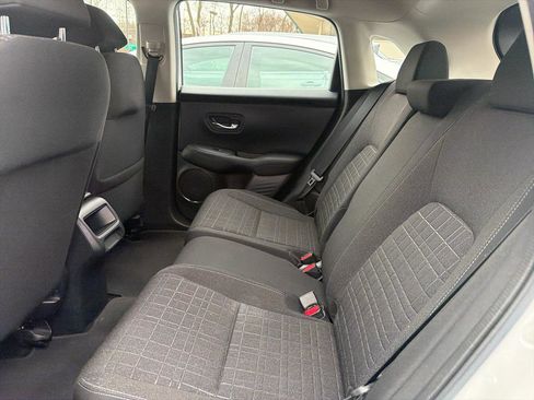 Used 2023 Honda HR-V LX image 18