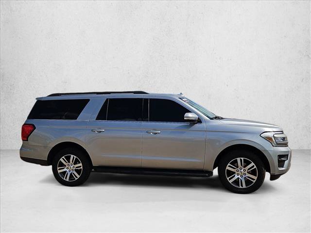 Used 2024 Ford Expedition Max XLT AWD/4WD image 4