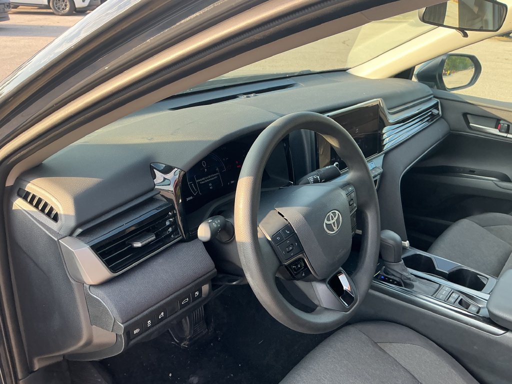 Used 2026 Toyota Camry LE FWD image 23