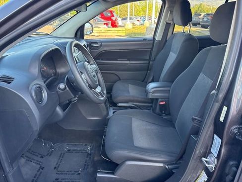 Used 2015 Jeep Compass Sport w/ Power Value Group AWD/4WD image 5