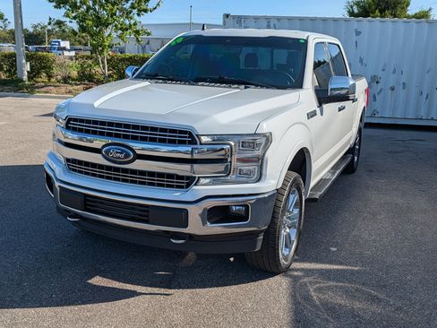 Used 2019 Ford F150 Lariat w/ Equipment Group 502A Luxury AWD/4WD image 7