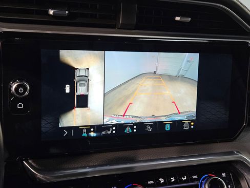 Used 2022 GMC Sierra 1500 Denali image 32