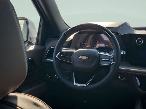 New 2026 Chevrolet Suburban High Country image 25