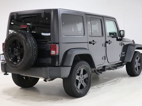 Used 2017 Jeep Wrangler Unlimited Sport w/ Quick Order Package 24S AWD/4WD image 7