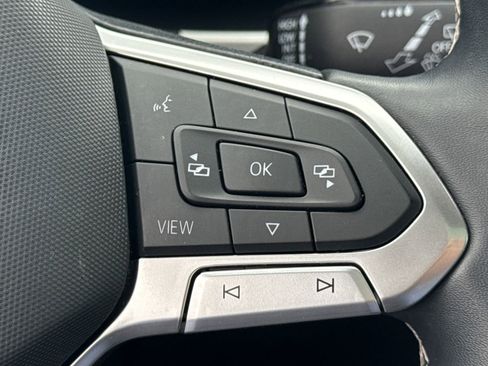 Used 2022 Volkswagen Atlas Cross Sport SE w/ Panoramic Sunroof Package AWD/4WD image 23
