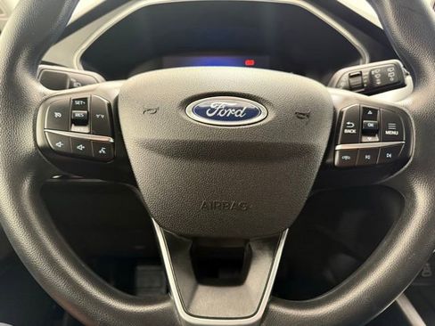 Used 2025 Ford Escape Active image 40